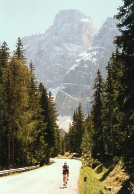 Mit dem Rennrad am Staulanzapa�