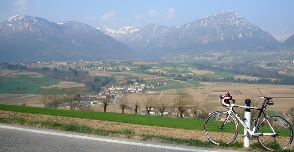 Blick ber die Hochflche von Fiave